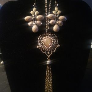 Neckless and earring set